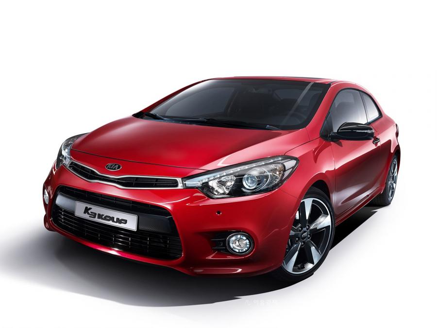  Kia K3 Koup 2013 года  (фото 1 из 2)